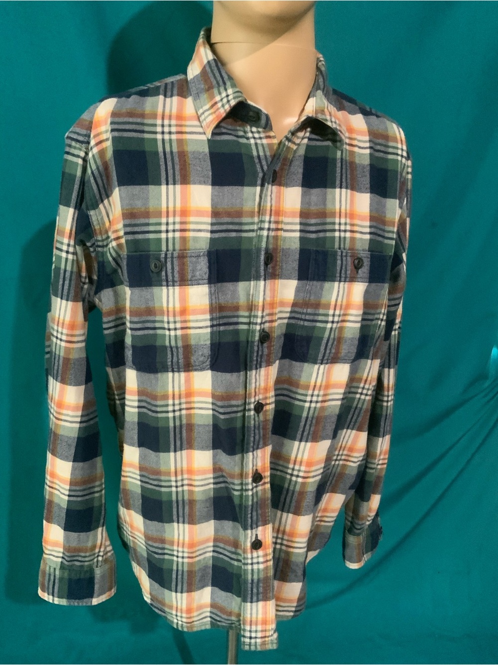 Uniqlo Men's Plaid Button-Down Flannel Shirt, 100% Brushed Cotton
